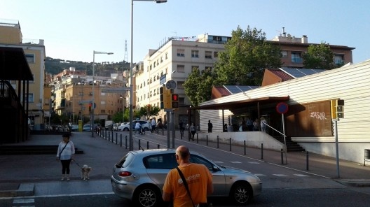 Diversidade e vitalidade no espaço público. Roquetes, Barcelona, 2018