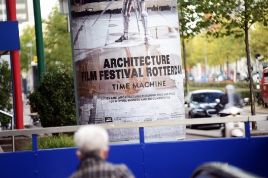 Chamada de rua para o festival