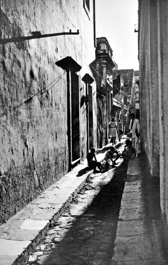Beco do Marroquim, “Prêmio Especial Cidade do Recife” do Primeiro Salão de Arte Fotográfica, Recife PE, 1940