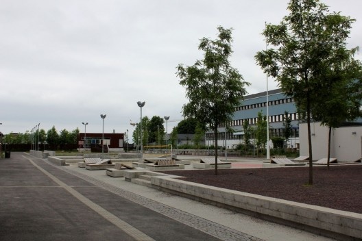 Pátio da Escola Fyrstikkalleen