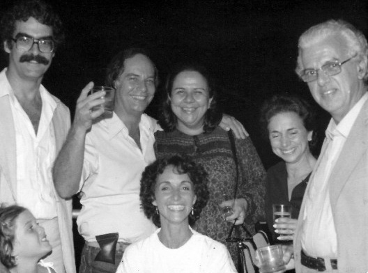 Ítalo entre amigos do Patrimônio. Da esquerda para direita Eurico Calvente e filha, Ítalo Campofiorito, Lélia Coelho Frota, Dora Alcântara e Augusto da Silva Telles e, no centro, Lia Motta, Rio de Janeiro