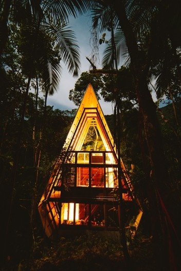 Monkey House, Paraty RJ Brasil, 2020. Arquiteto Marko Brajovic / Atelier Marko Brajovic