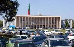 Vista geral da Alameda da Universidade e da fachada principal da Reitoria de Porfírio Pardal Monteiro, 1935/1952-1961