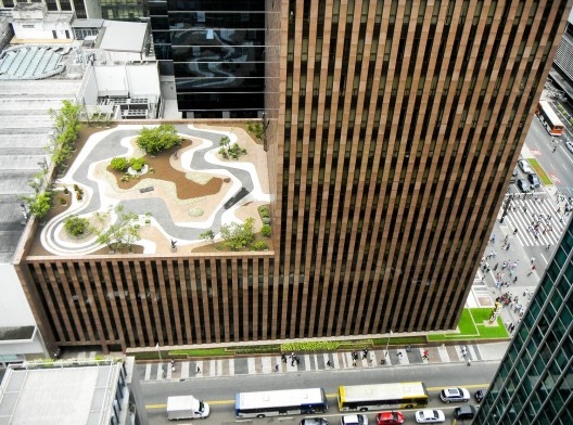 Projeto paisagístico de Burle Marx para a laje superior do Banco Safra, na Avenida Paulista