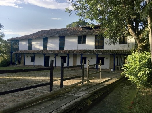 Fazenda El Puente, Armero