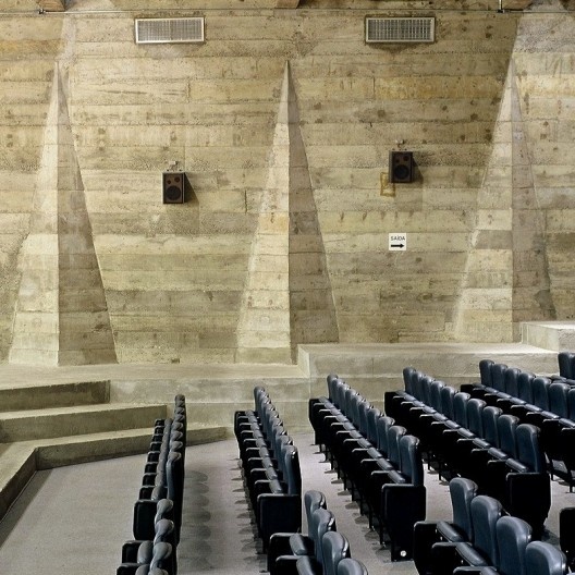 Museu de Arte Moderna de São Paulo - Masp. Arquiteta Lina Bo Bardi