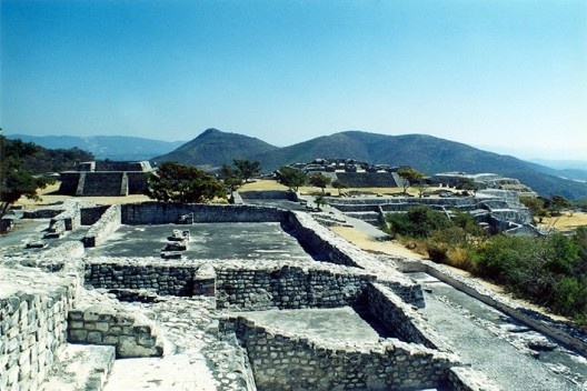 Xochicalco, 2002. Vista geral