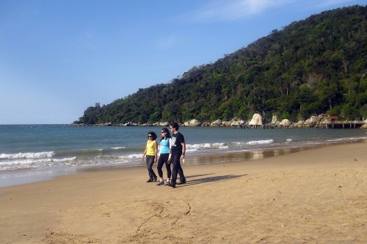 Praia Larangeiras, Larangeiras SC