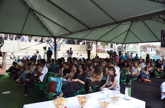 Jornada Cantinho do Céu: Debate – alunos, professores, convidados e comunidade, 24 de março de 2012