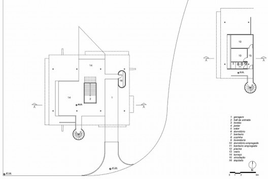 Residência do arquiteto, plantas térreo e inferior. Arquiteto Carlos Millan