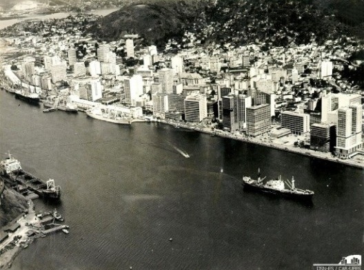Porto de Vitória e ocupação verticalizada da cidade (déc. 1960/70)