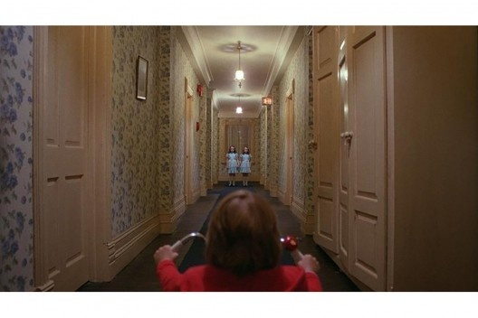 Cena de O iluminado, 1980. Direção Stanley Kubrick