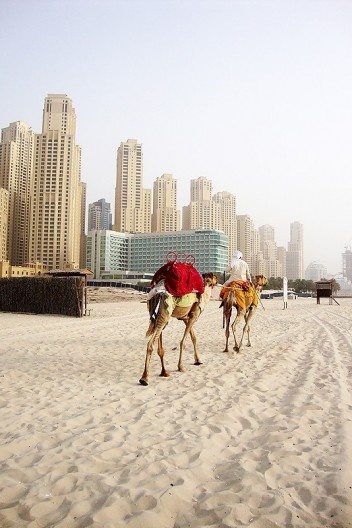 Praia do JBR, nas proximidades da marina