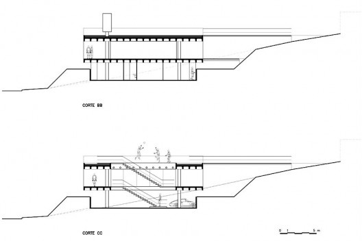 Casa Mariante, Aldeia da Serra, Barueri SP, 2001. Arquitetos Angelo Bucci, Fernando de Mello Franco, Marta Moreira, Milton Braga / MMBB Arquitetos. Plantas e cortes
