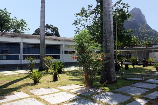 Sanatório de Curicica, vista dos pátios, Rio de Janeiro. Arquiteto Sergio Bernardes