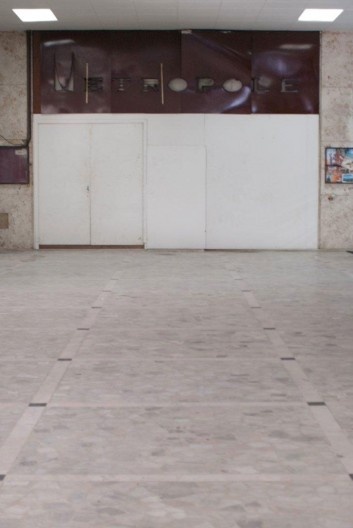 Entrada do Cine Metrópole