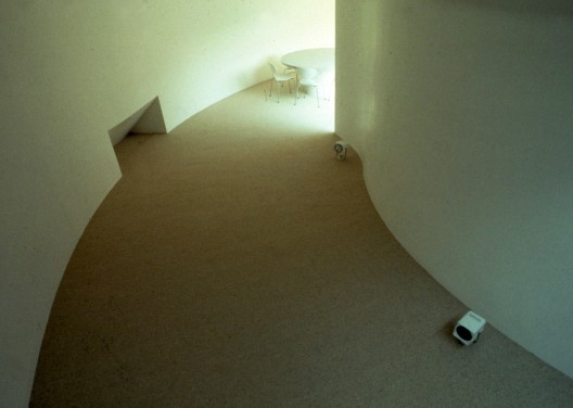 White U, Tóquio, Japão, 1976. Arquiteto Toyo Ito