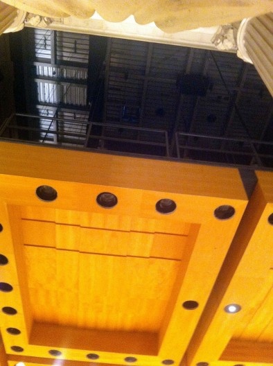 01. Sala São Paulo, nuvem acústica utilizada na manipulação do tempo de reverberação e na distribuição sonora