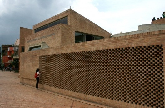 Centro Cultural de Moravia, Medellín. Arquiteto Rogélio Salmona