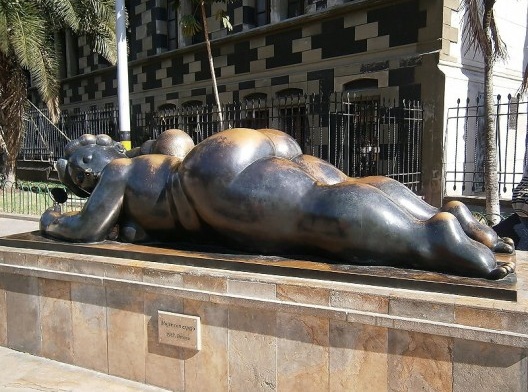 Mulher com Espelho, agosto 2014