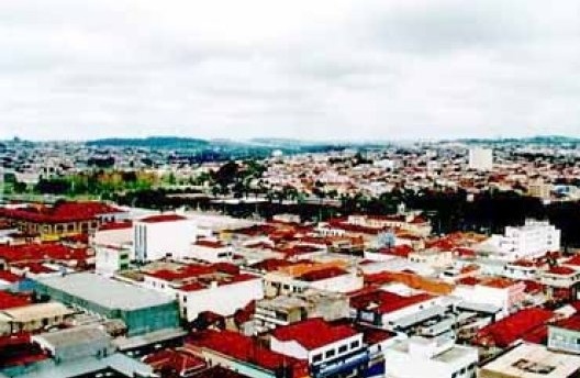 Foto aérea da região do Novo Shopping Ribeirão. Considerado, quando todo edificado, o maior shopping \"horizontal da América Latina\"