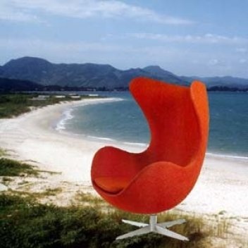 Arquitetura sem alma. Lixo e luxo em mostra de design