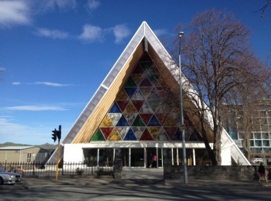 Cardboard Cathedral, do arquiteto Shigeru Ban