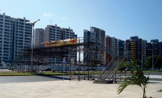 Figura 04: passarela improvisada do Centro de Eventos do Ceará