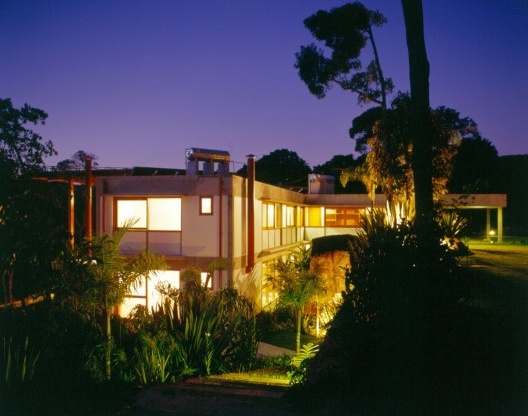 Residência Atibaia. Arquitetos Renato Viégas e Mariana Viégas