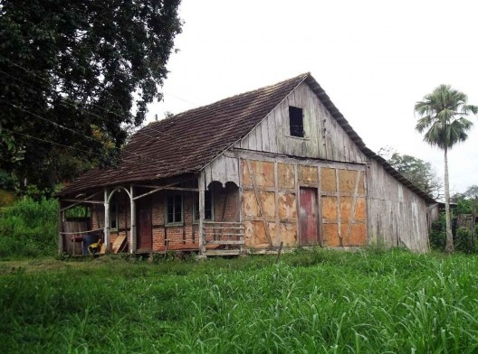 Blumenau SC, Brasil, diferentes tipos de fechamento