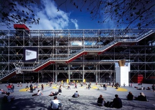 Centro Pompidou. Paris, França, 1971-1977. Renzo Piano e Richard Rogers