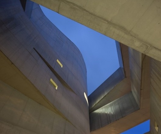 Fundação Iberê Camargo, Porto Alegre, Brasil. Arquitecto Álvaro Siza, 2000-2008