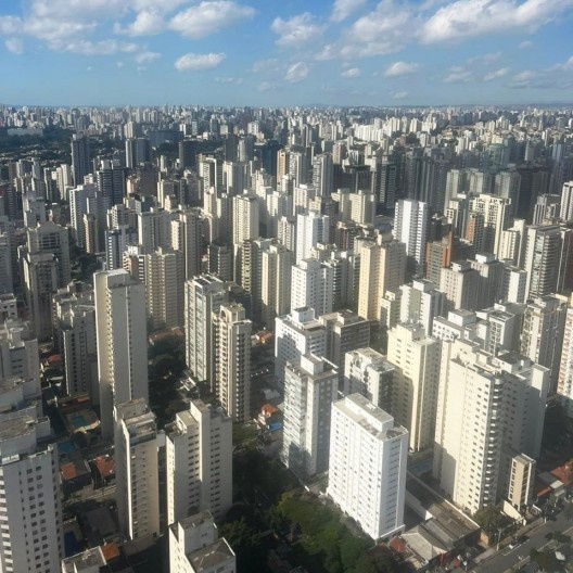 Verticalização elitista e moradias precárias, São Paulo SP