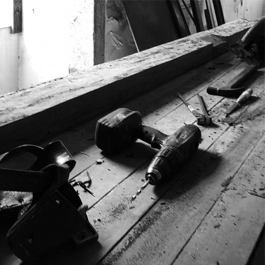 Bancada com ferramentas, restauro do Convento do Carmo, Rio de Janeiro