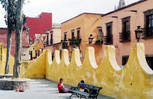 San Miguel de Allende, casario visto desde o átrio do Templo de la Inmaculada Concepción (Las Monjas), 2001