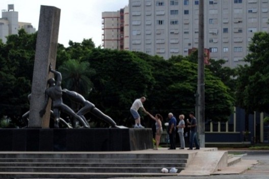 Figura 06 – Monumento às Três Raças