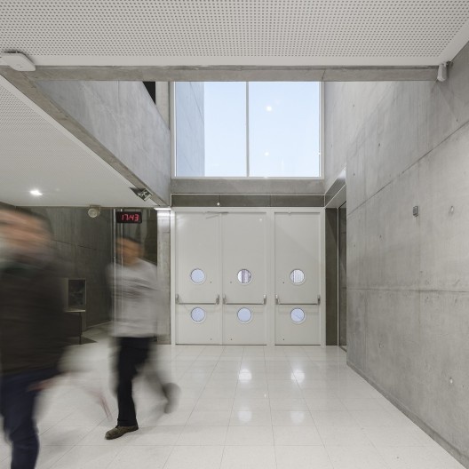 Escola Gaspar Frutuoso, Ribeira Grande, Azores, Portugal, 2016. Arquiteto Carlos Almeida Marques