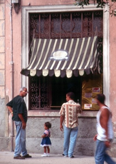 O comércio popular privado em Havana