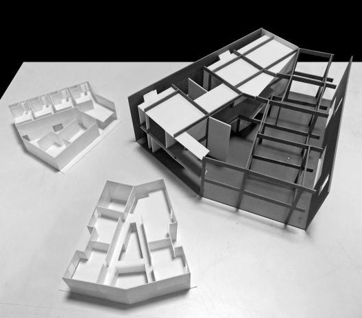 Projeto, maquete, alunos T. Fernandes e I. Colares, primeiro semestre de 2016