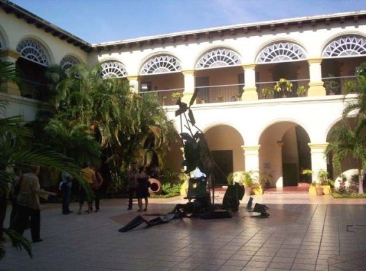 Patio de la Oficina del Historiador de la Ciudad de Camagüey, edificio donde se efectuó el II Coloquio Por la Arquitectura Cubana del 2011