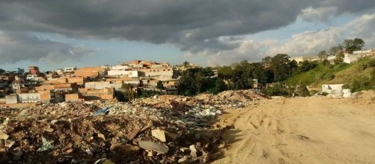 Imagens da devastação na Zona Leste de São Paulo