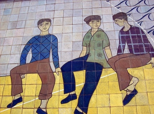 Conjunto Habitacional da Avenida Infante Santo, Lisboa, 1955-1960, pormenor do painel de Rolando Sá Nogueira. Alberto José Pessoa, Hernâni Gandra e João Abel Manta (arquitetura)