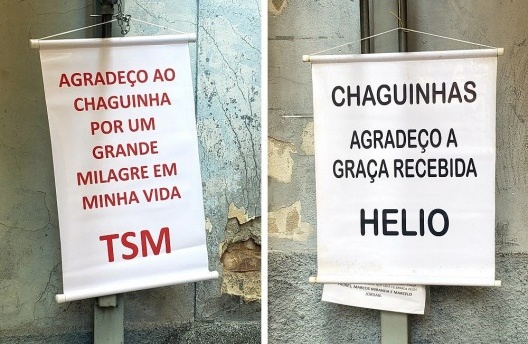 Igreja dos Aflitos, faixas na fachada, bairro da Liberdade, São Paulo, 28 jul. 2019
