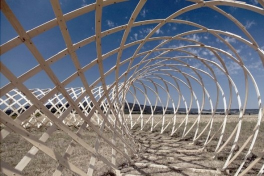 Toro para o festival de HelloWood, definido por geodésicas