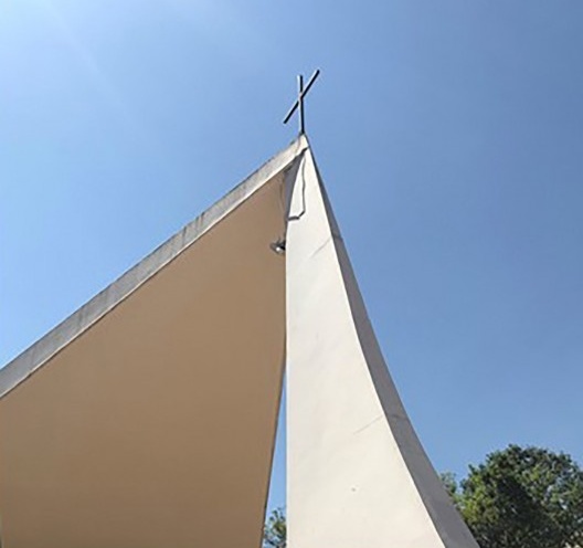 Igreja Nossa Senhora de Fátima, pilar frontal, 1958, Brasília DF. Arquiteto Oscar Niemeyer