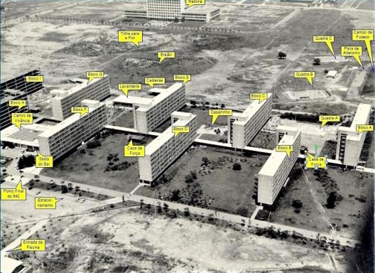 O Crusp em 1963, com amplos espaços entre-blocos destinados à convivência entre moradores