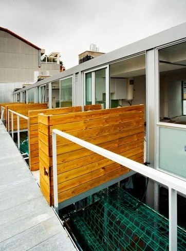 Equipamientos Londres-Villaroel. 2001-2006