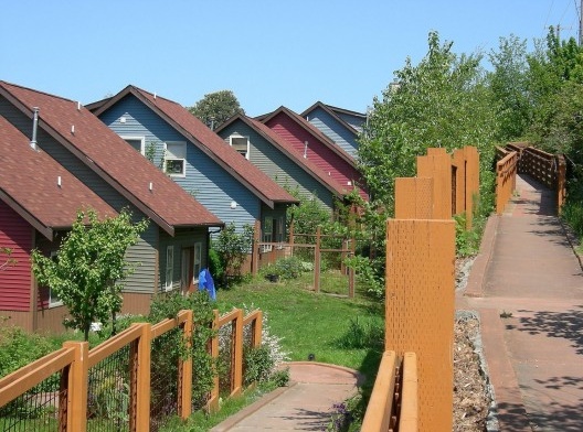 Zicht op de Wandelmeent in de Hilversumse Meent. Het eerste Centraal Wonen/Cohousingproject van Nederland