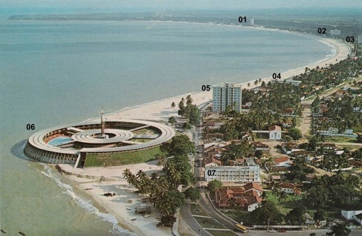Orla de Tambaú e Cabo Branco, já com o Hotel Tambaú. Em destaque, os edifícios: 1) João Marques; 2) Beiramar; 3) Borborema, no Cabo