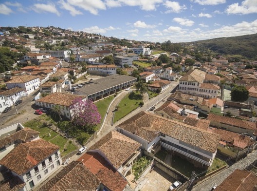 Vista aérea de Diamantina com destaque para o Hotel Tijuco, 2019
